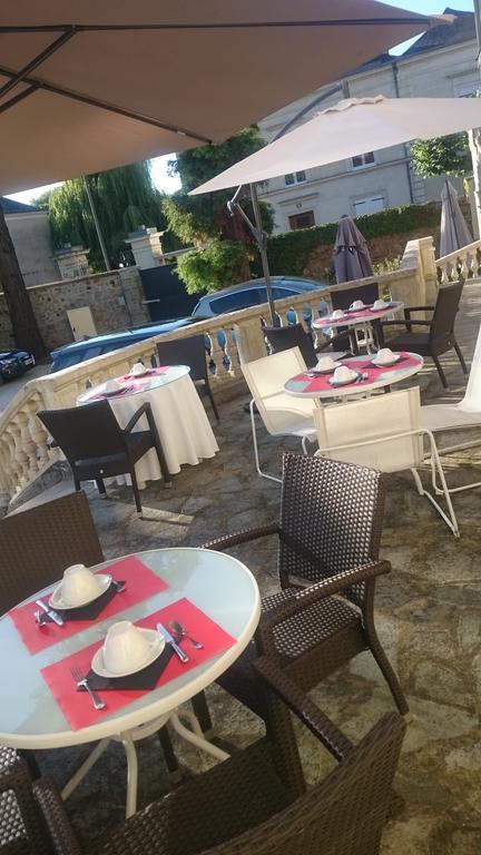 Hotel Le Saint Martin Sablé-sur-Sarthe Exterior foto
